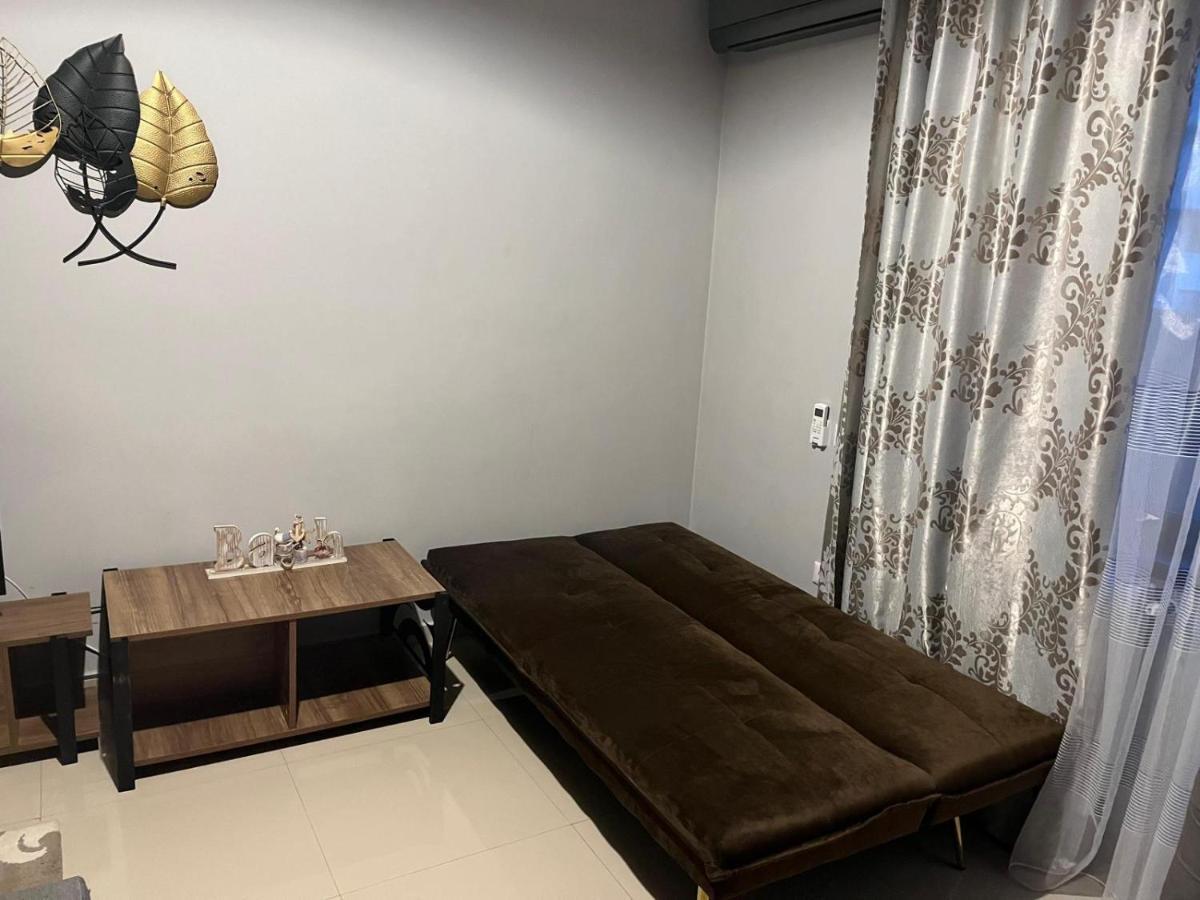 ナボダリBeachside Studio Mamaia Nordアパートメント エクステリア 写真